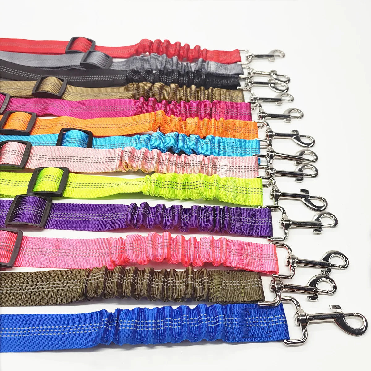 Ceinture de sécurité réglable et résistante  pour chien